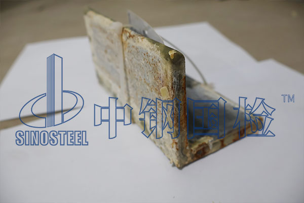 鹽霧試驗(yàn)腐蝕后的試件